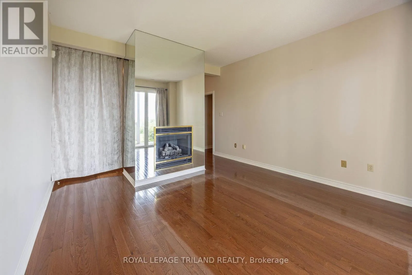 47 - 374 FRONT STREET, #47