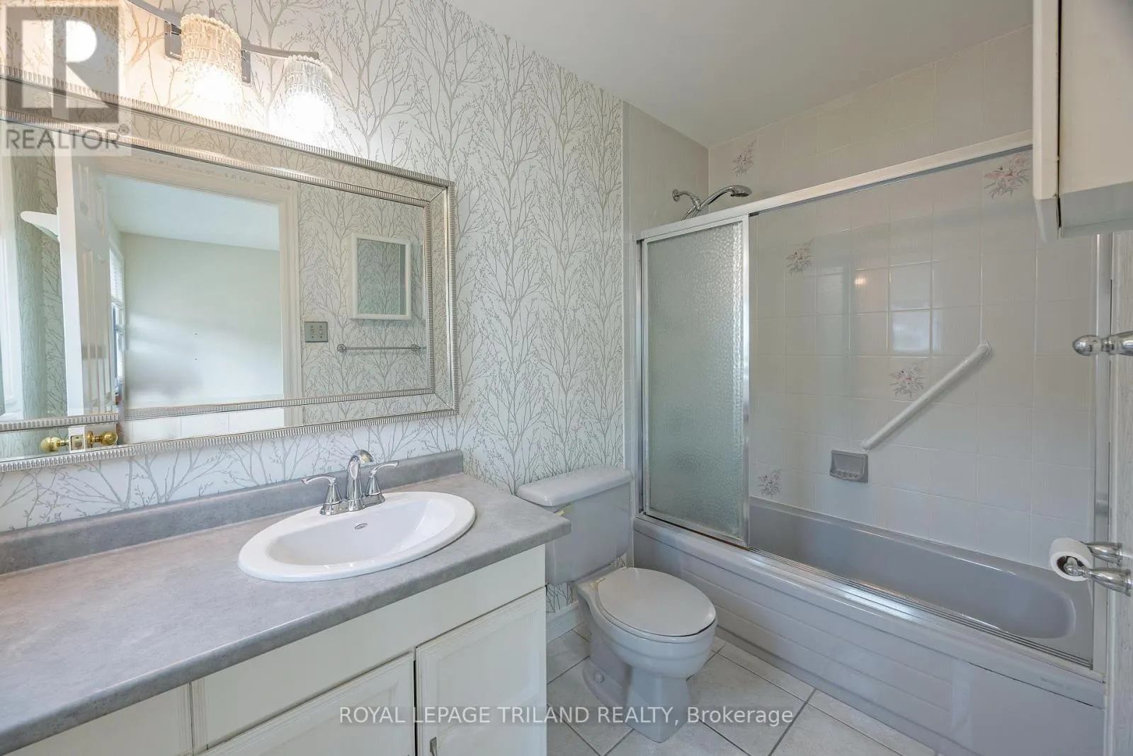 47 - 374 FRONT STREET, #47