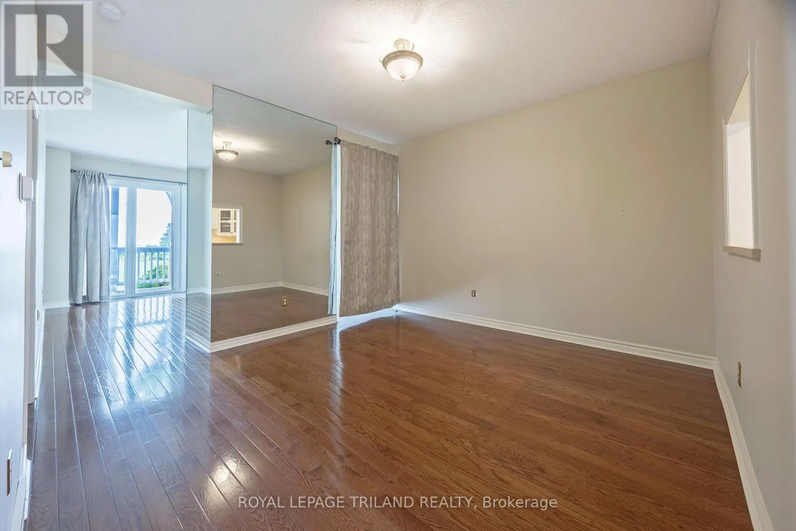 47 - 374 FRONT STREET, #47