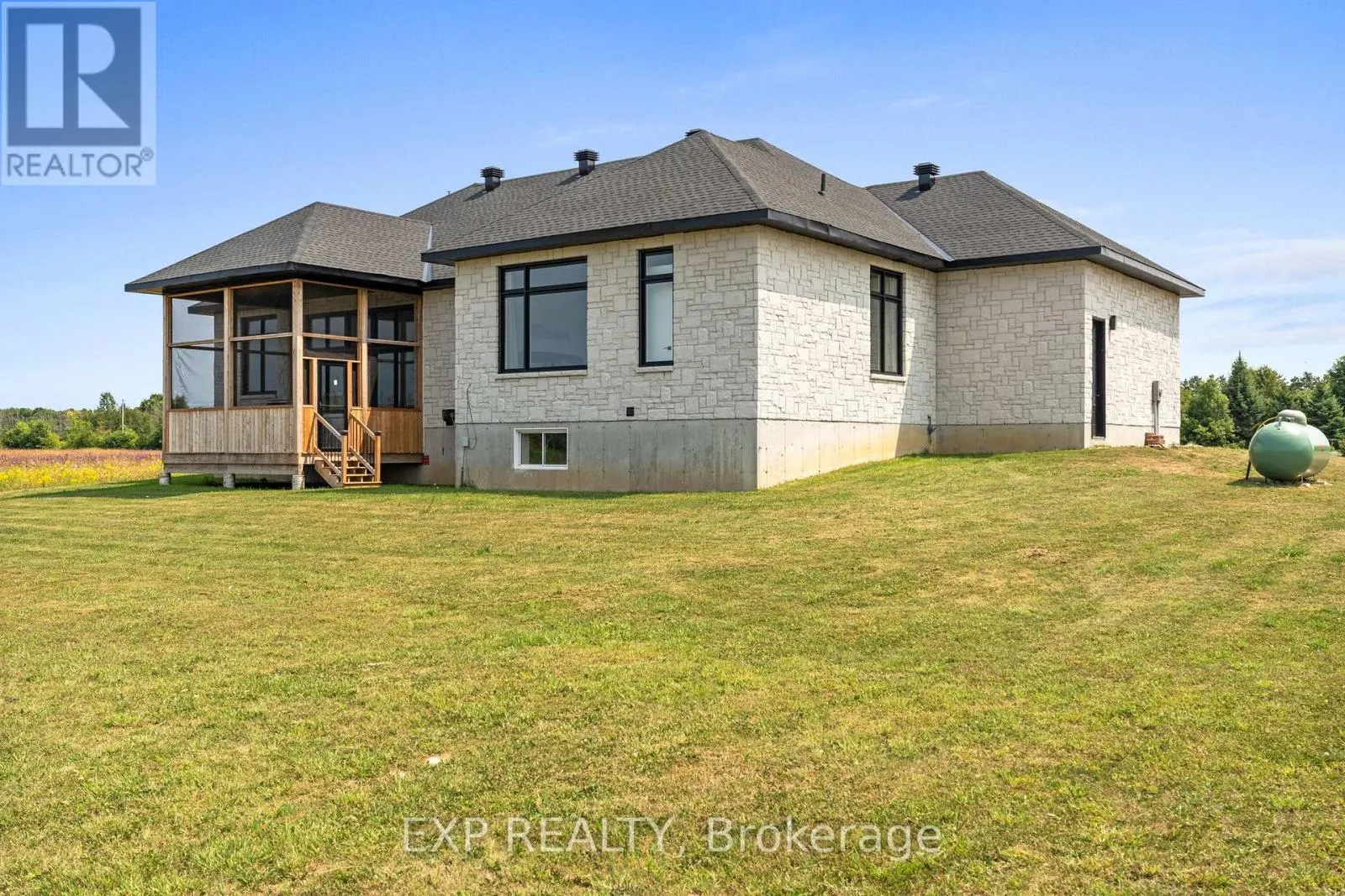 13708 COUNTY RD 15 ROAD