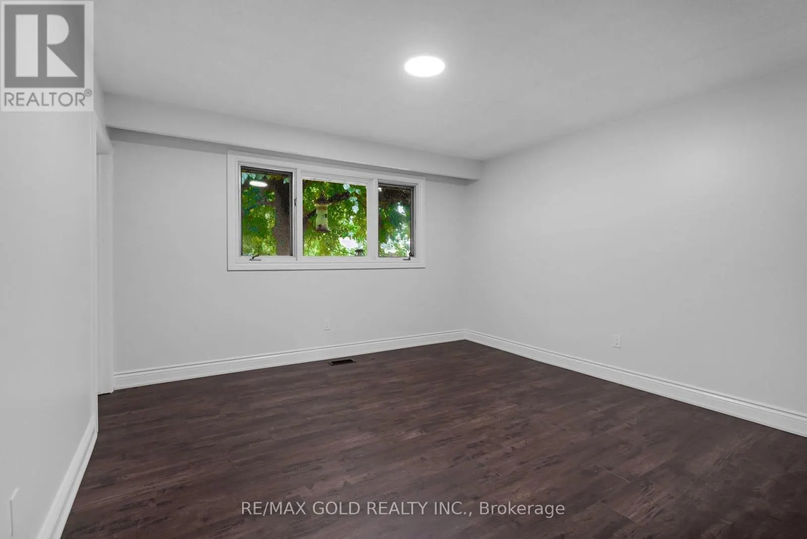3 CEDAR GROVE ROAD
