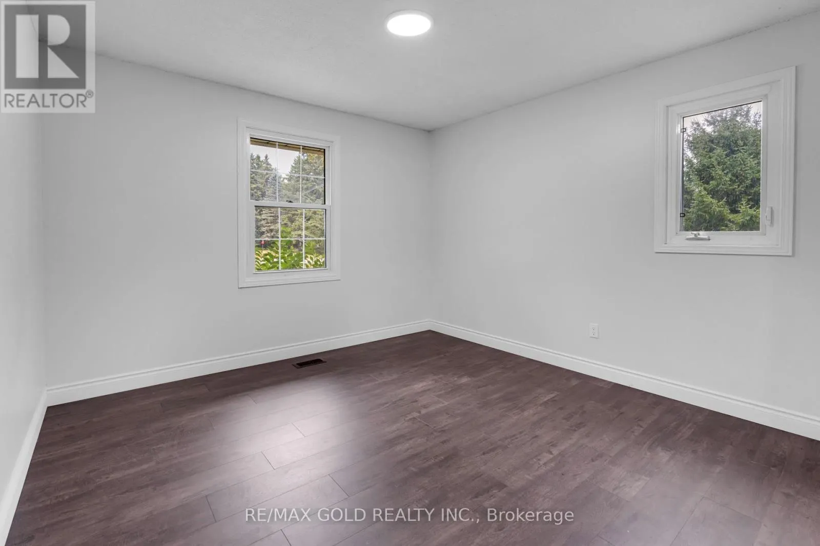 3 CEDAR GROVE ROAD