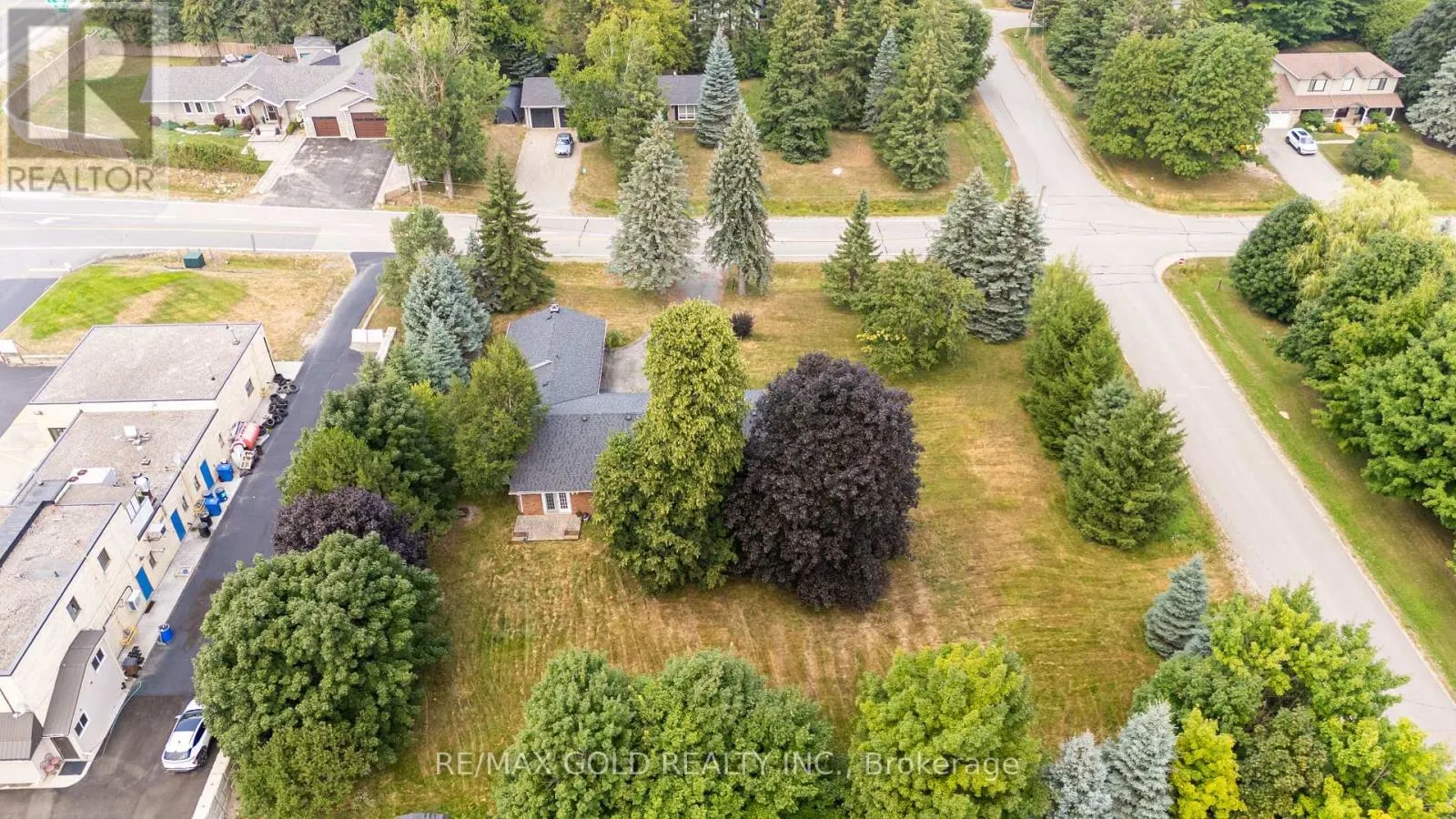 3 CEDAR GROVE ROAD