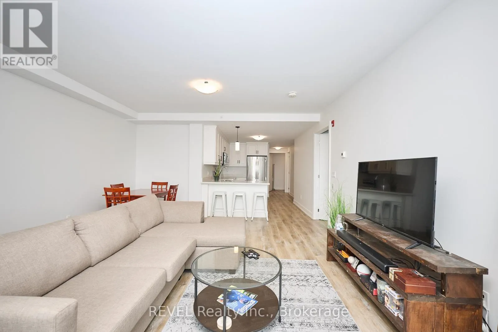 305 - 300B FOURTH AVENUE, #305