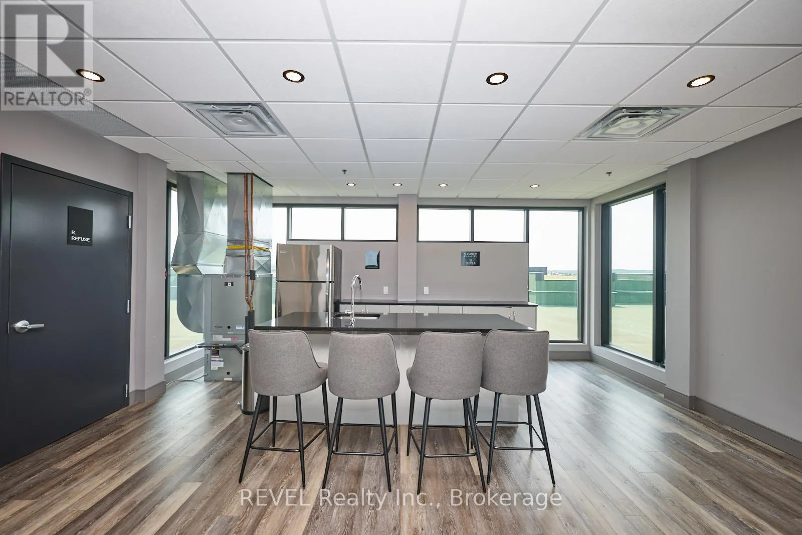 305 - 300B FOURTH AVENUE, #305