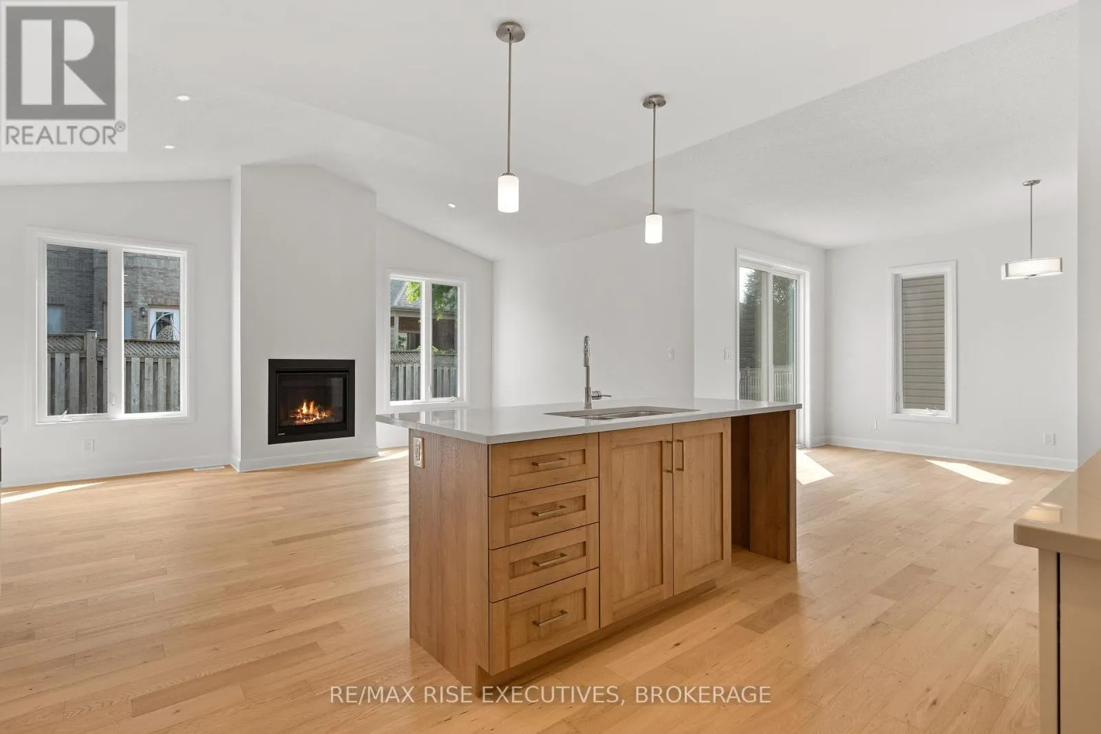 921 GOODWIN DRIVE