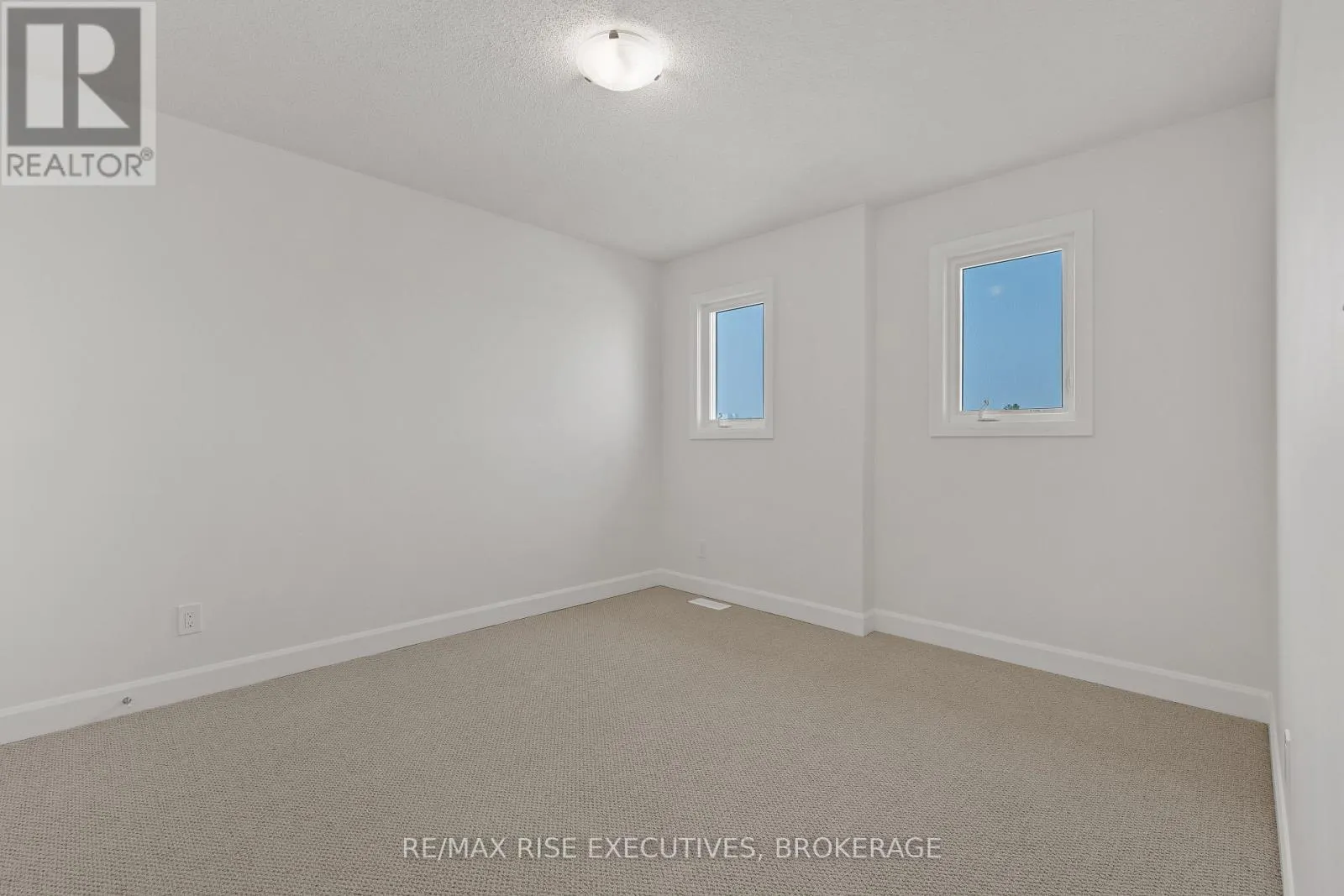 921 GOODWIN DRIVE