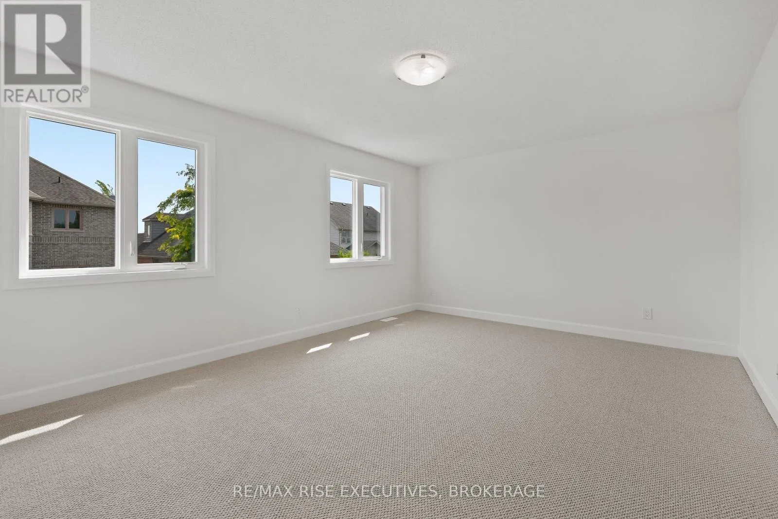 921 GOODWIN DRIVE