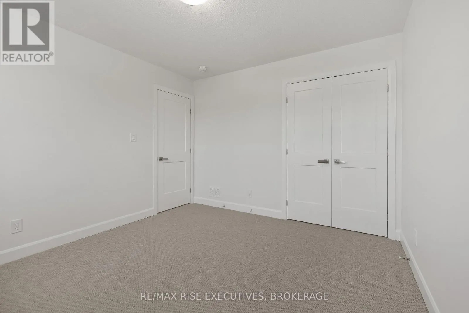 921 GOODWIN DRIVE