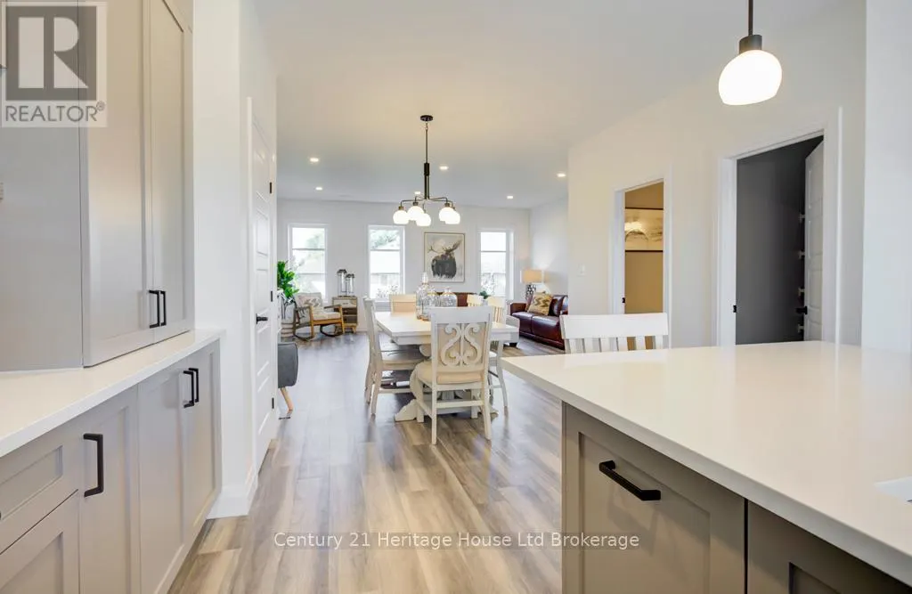 1108 - 361 QUARTER TOWN LINE, #1108