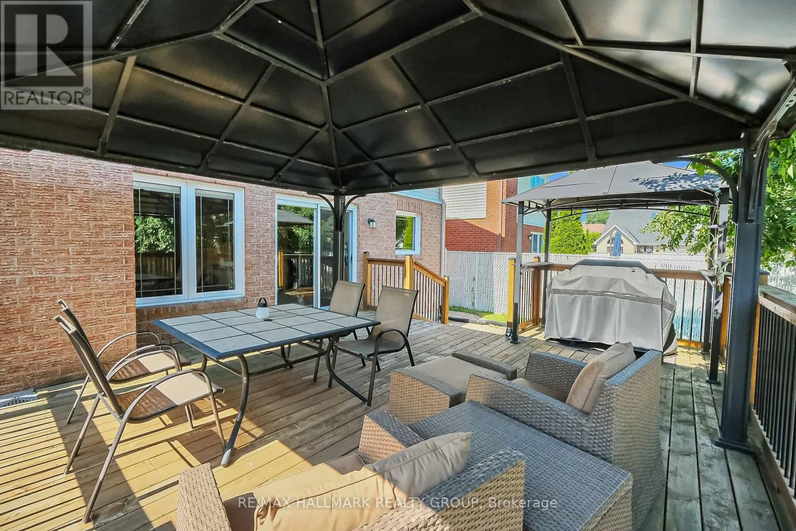 3034 COURTYARD CRESCENT