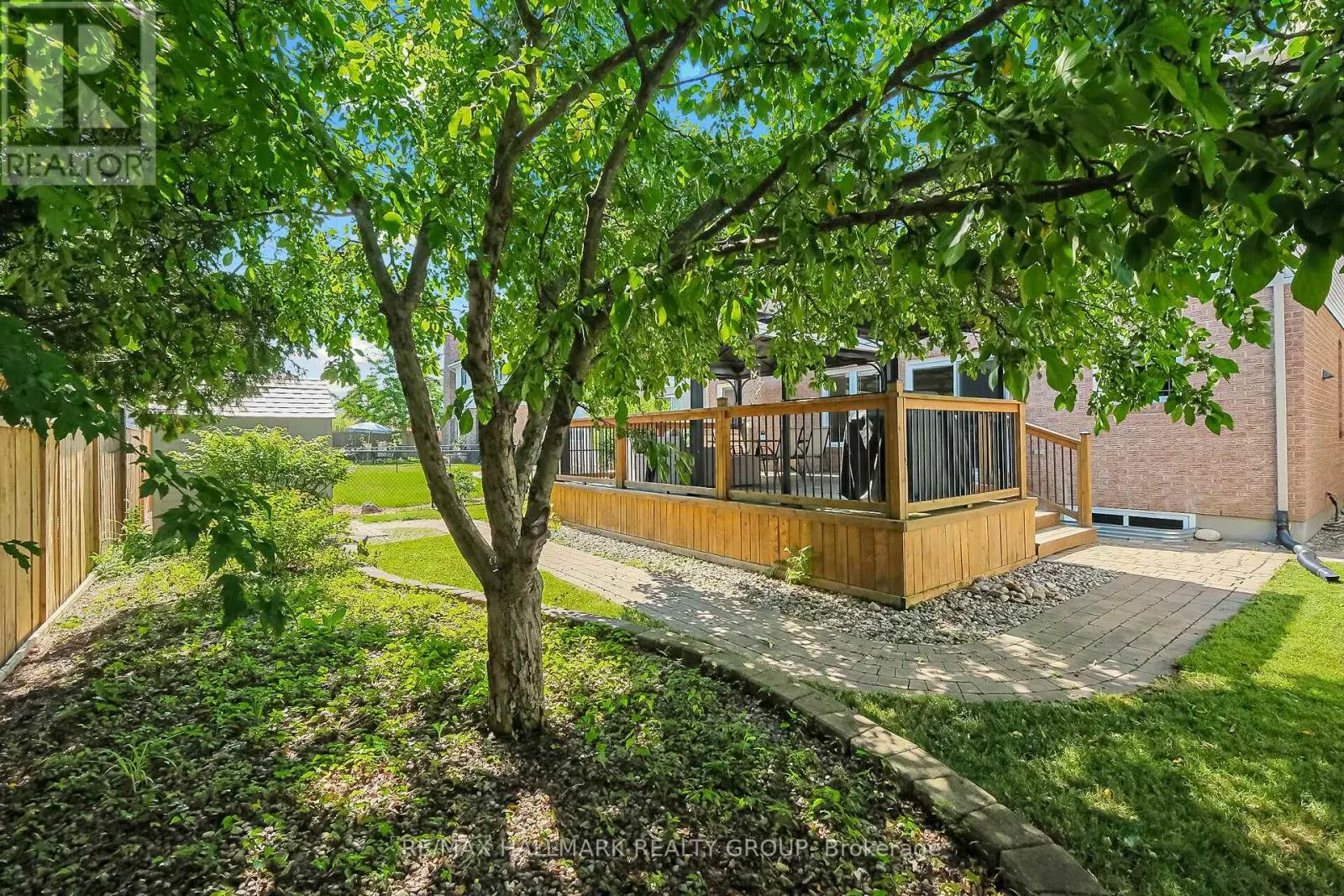 3034 COURTYARD CRESCENT