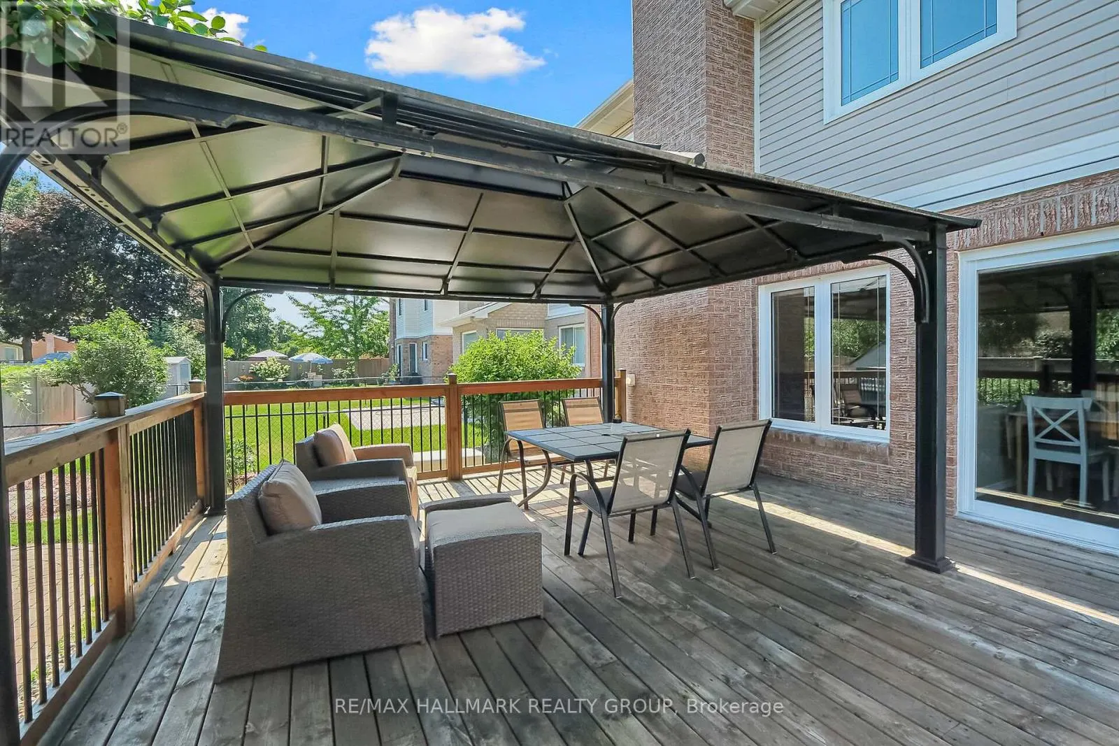 3034 COURTYARD CRESCENT