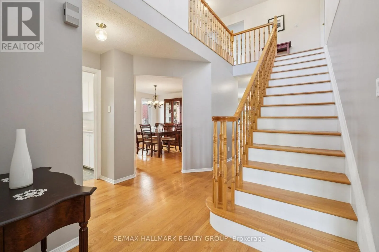 3034 COURTYARD CRESCENT