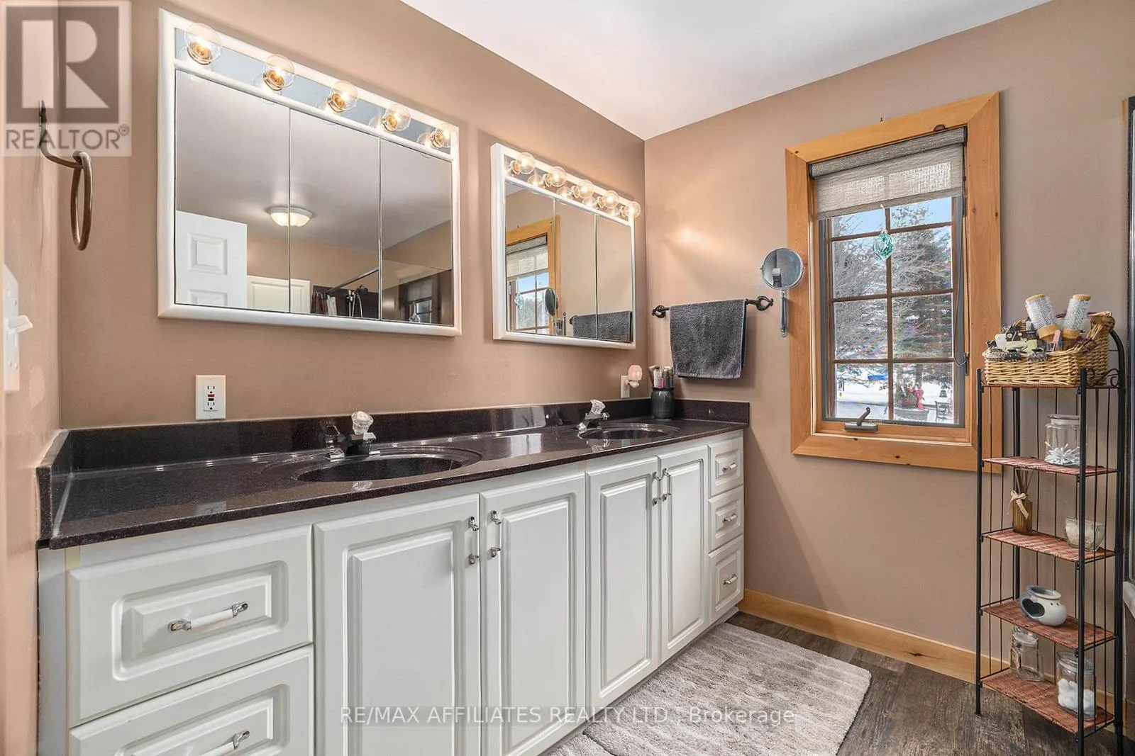 51 MOUNTAIN VIEW LANE