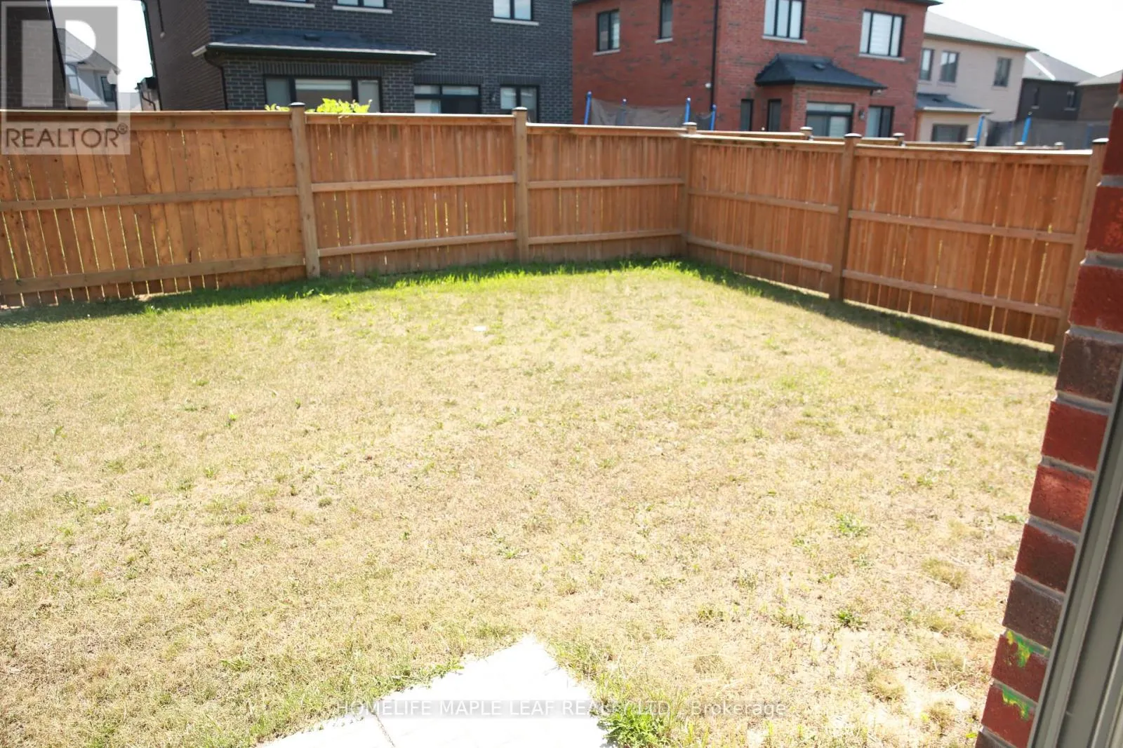 156 SILVERWOOD CRESCENT