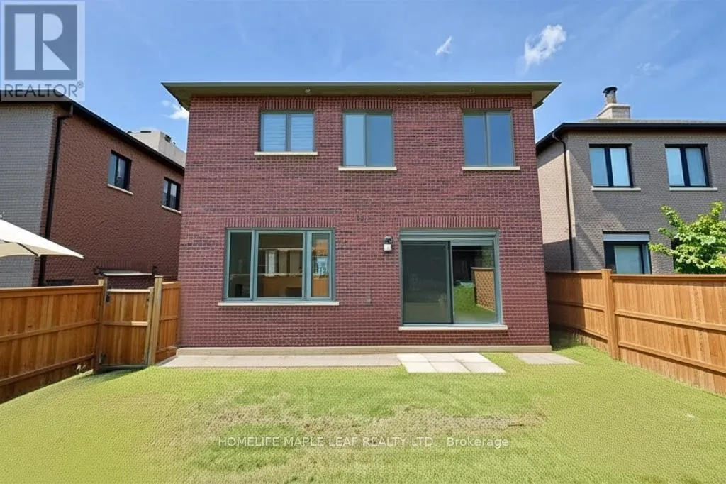 156 SILVERWOOD CRESCENT