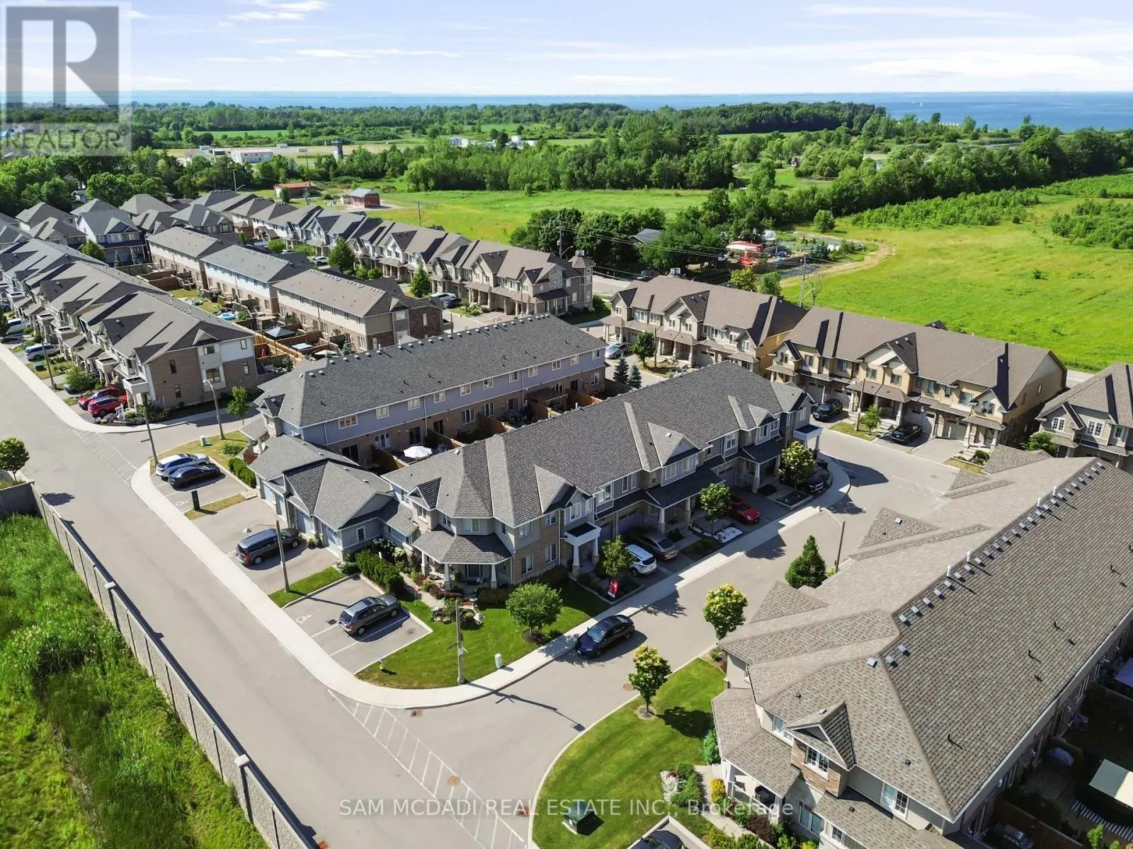 18 BEAU CHATEL LANE