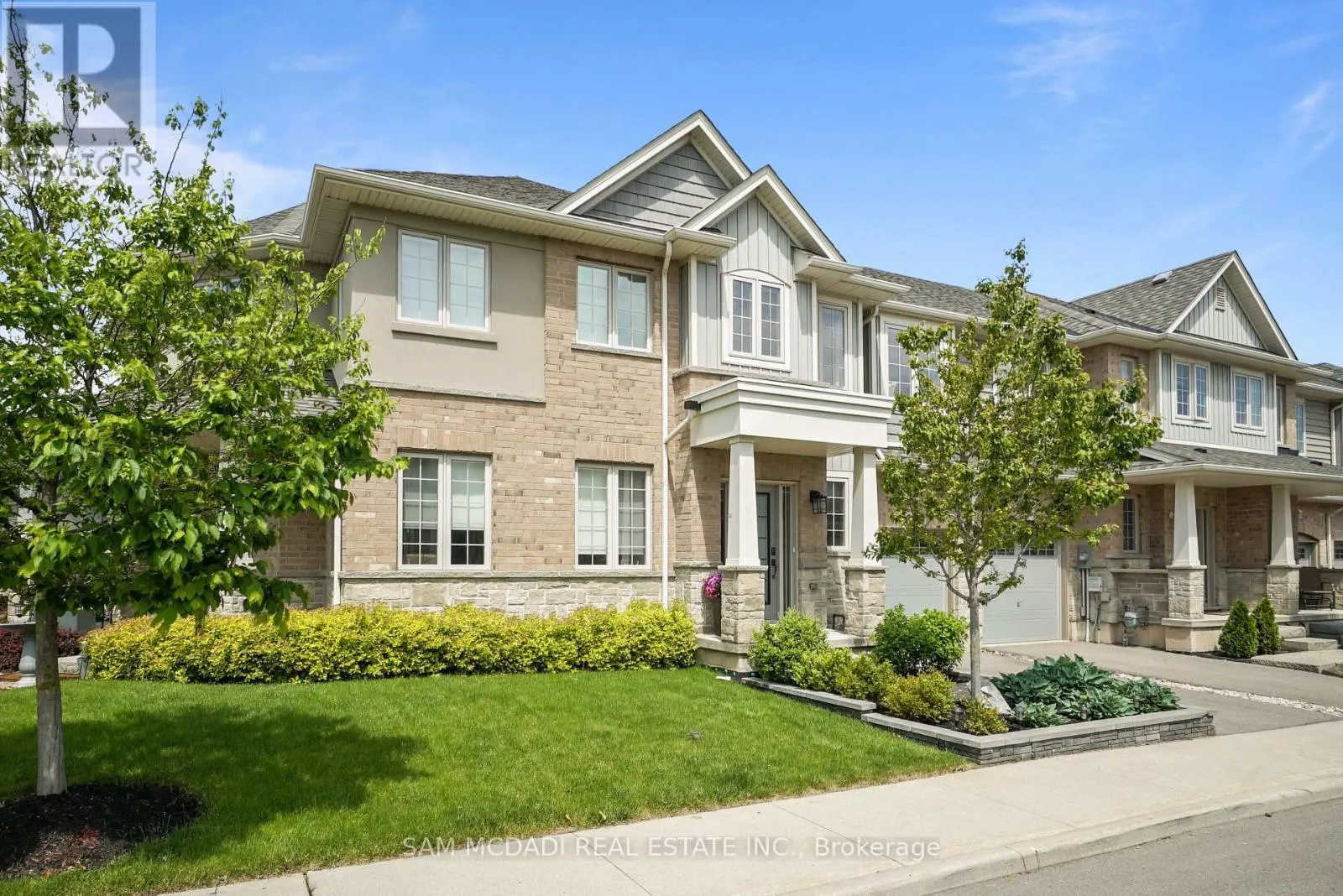 18 BEAU CHATEL LANE
