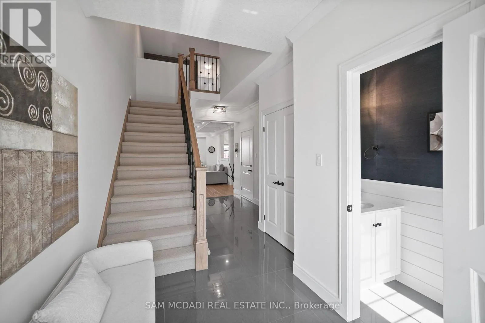 18 BEAU CHATEL LANE