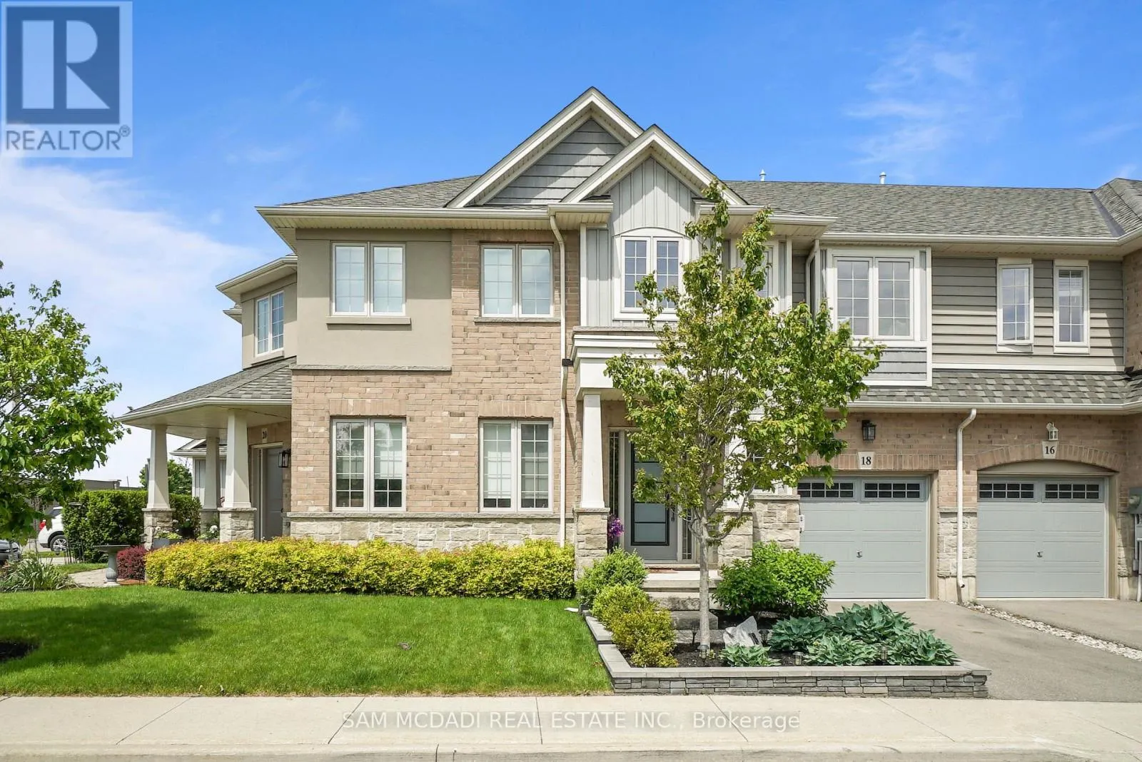 18 BEAU CHATEL LANE