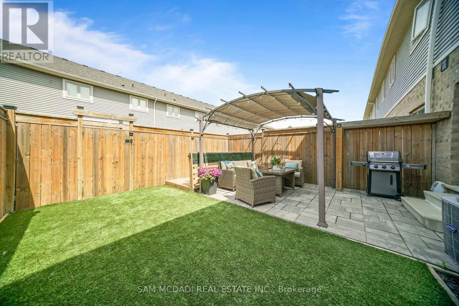 18 BEAU CHATEL LANE