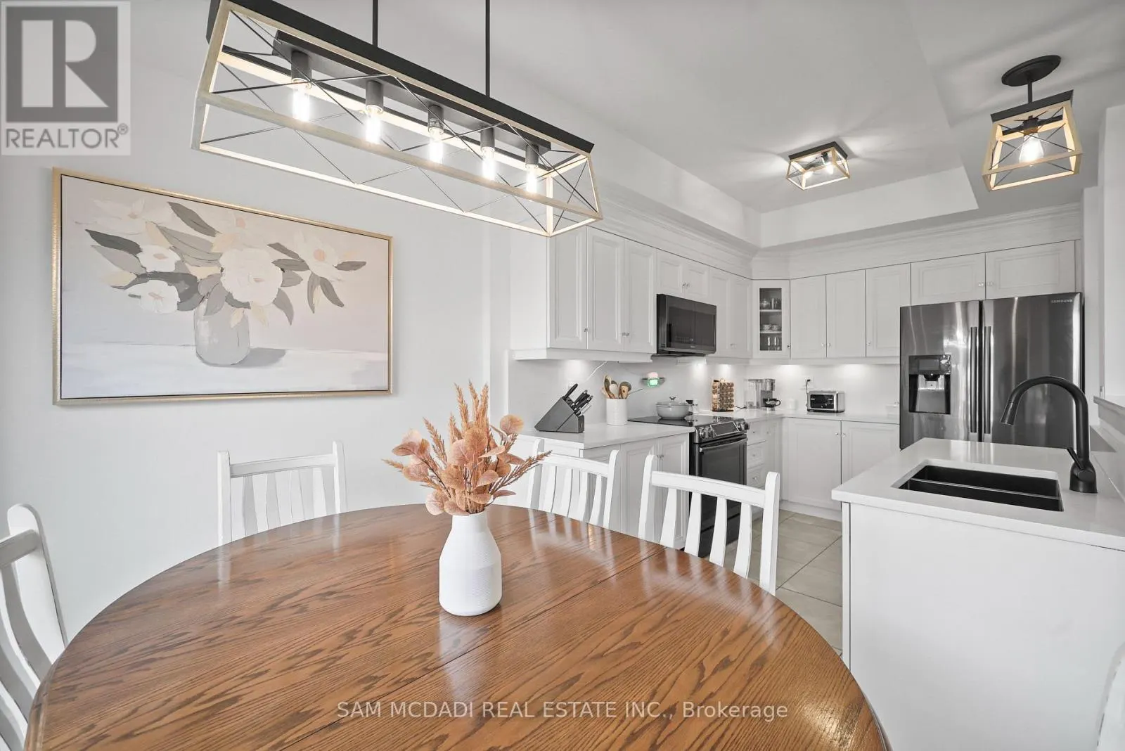 18 BEAU CHATEL LANE