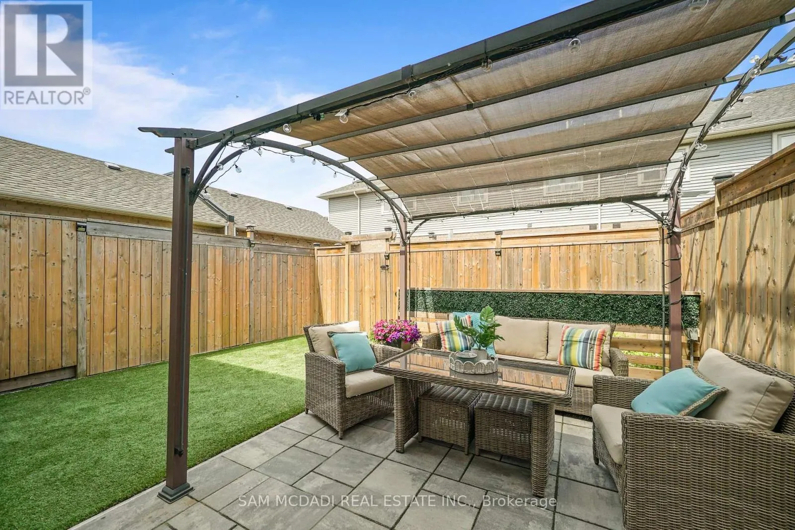18 BEAU CHATEL LANE