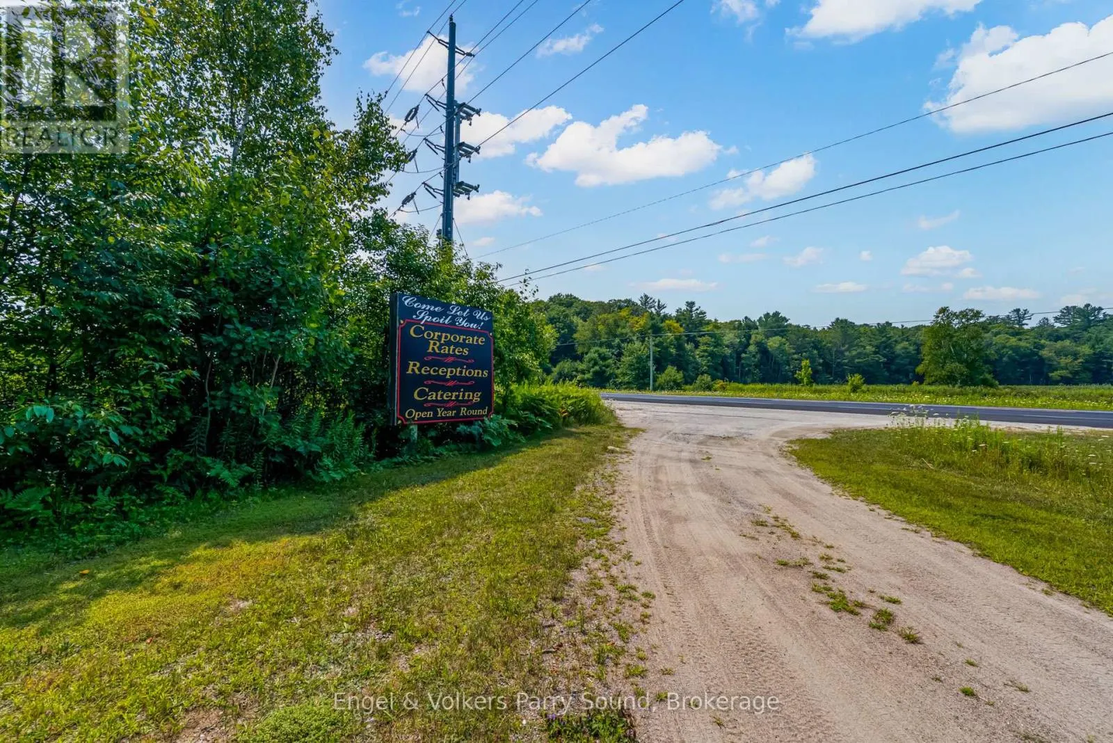 9 LITTLE BEAVER BOULEVARD