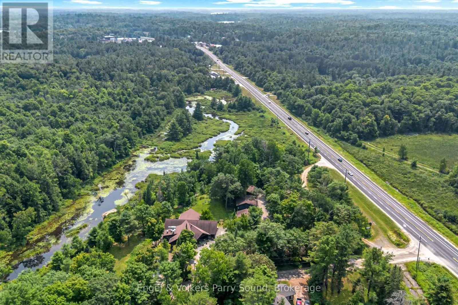 9 LITTLE BEAVER BOULEVARD