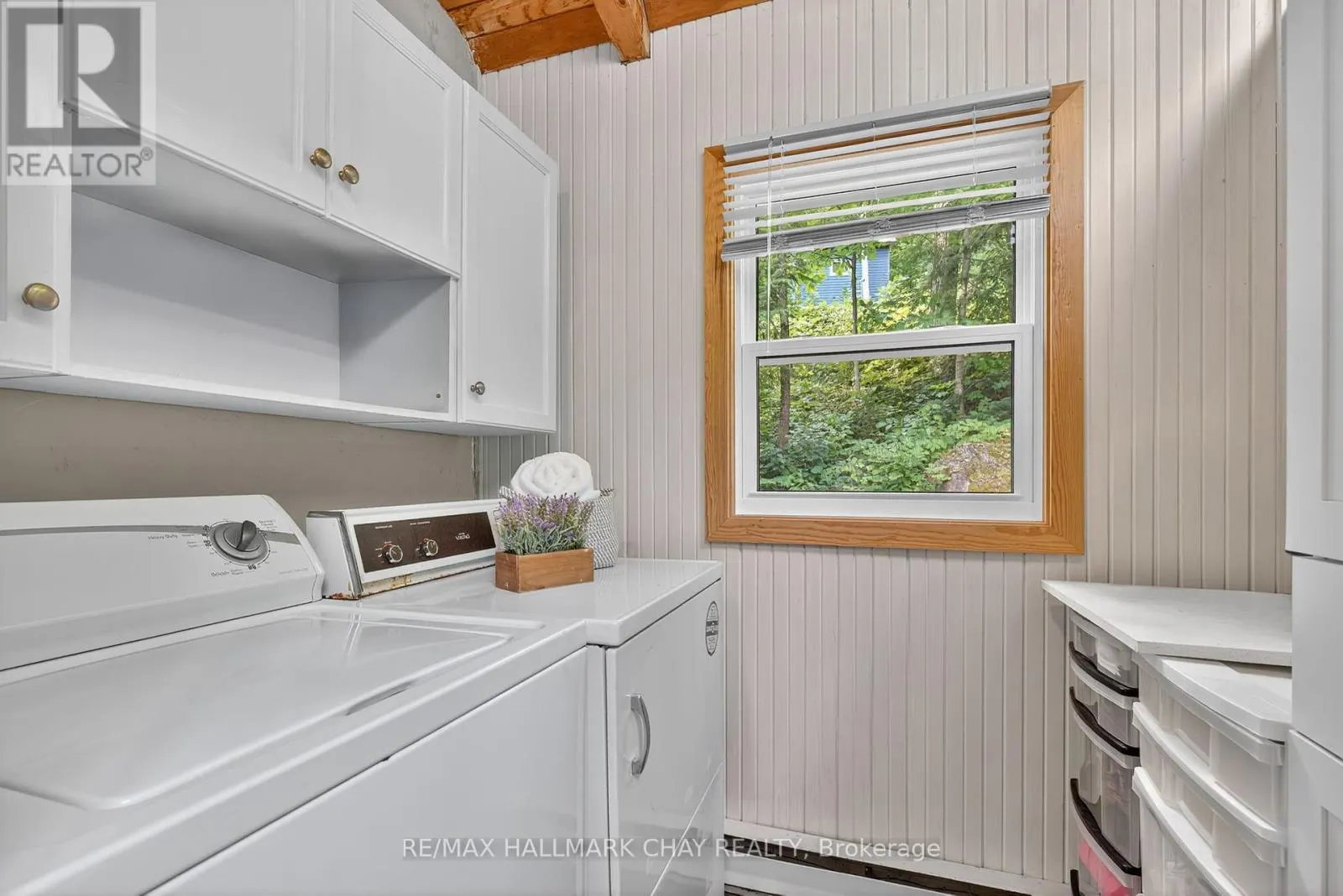 1104 HAMMOND ROAD