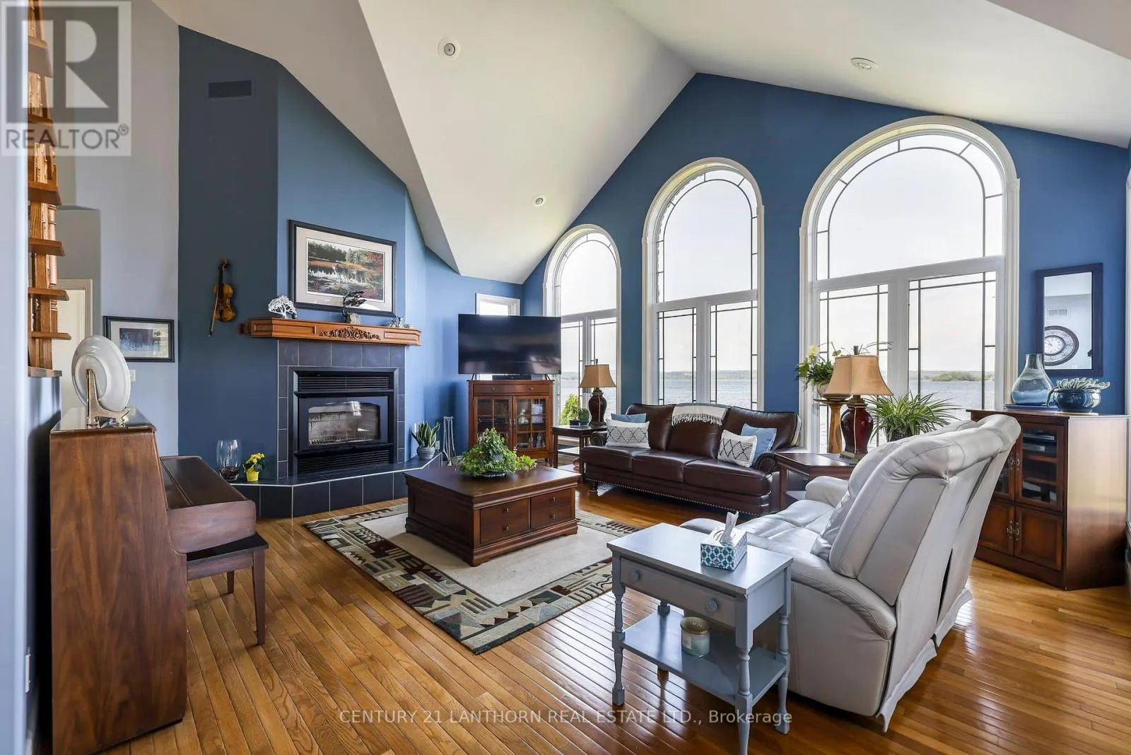54 BAYSHORE ROAD