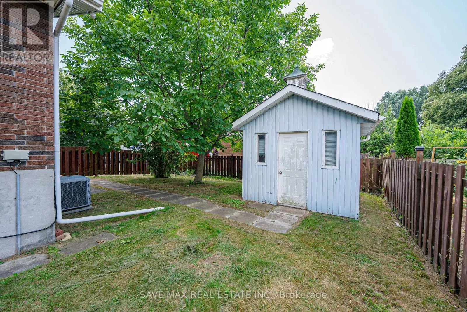 6307 CAROLYN AVENUE