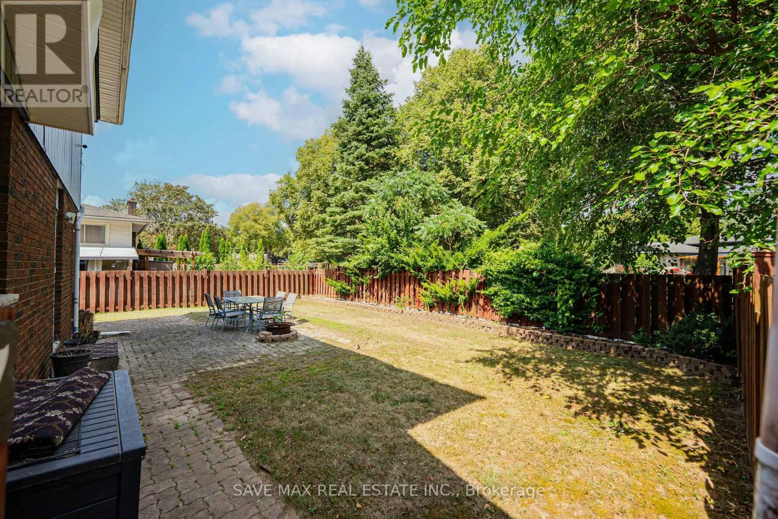 6307 CAROLYN AVENUE