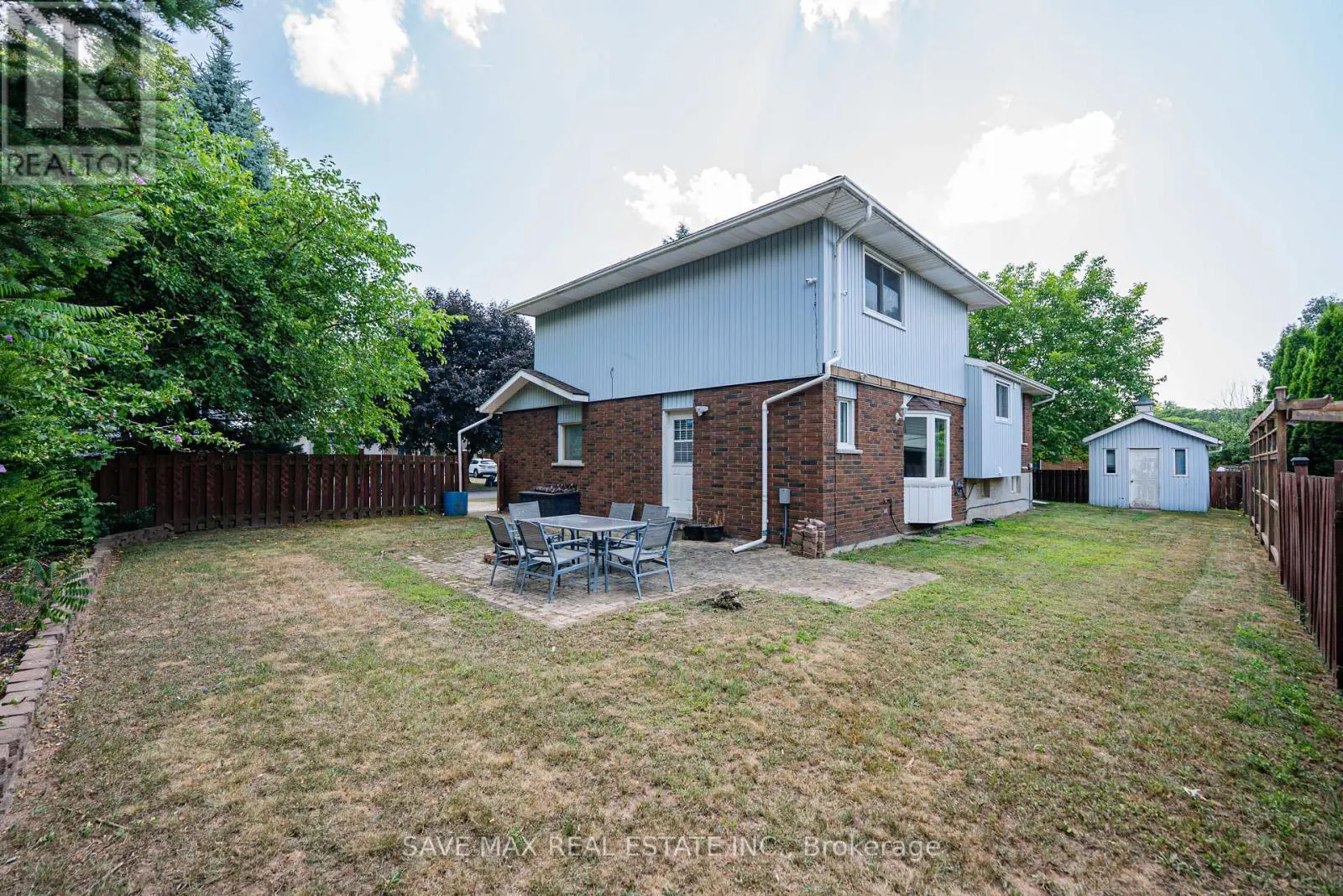 6307 CAROLYN AVENUE