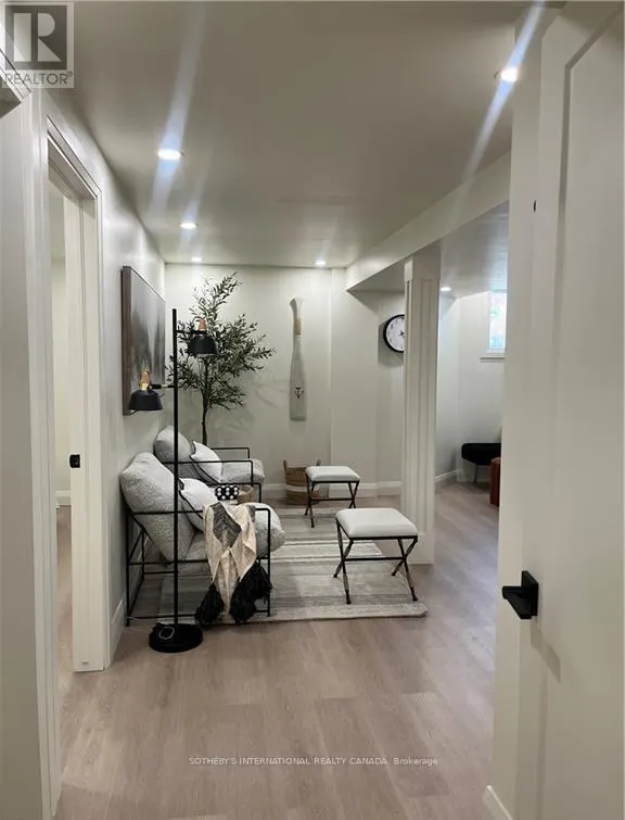 115 AVANTI CRESCENT