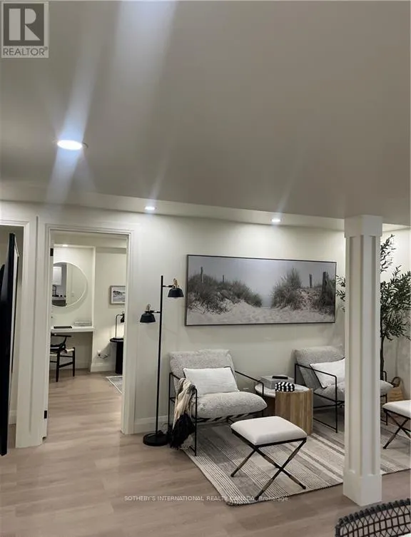 115 AVANTI CRESCENT