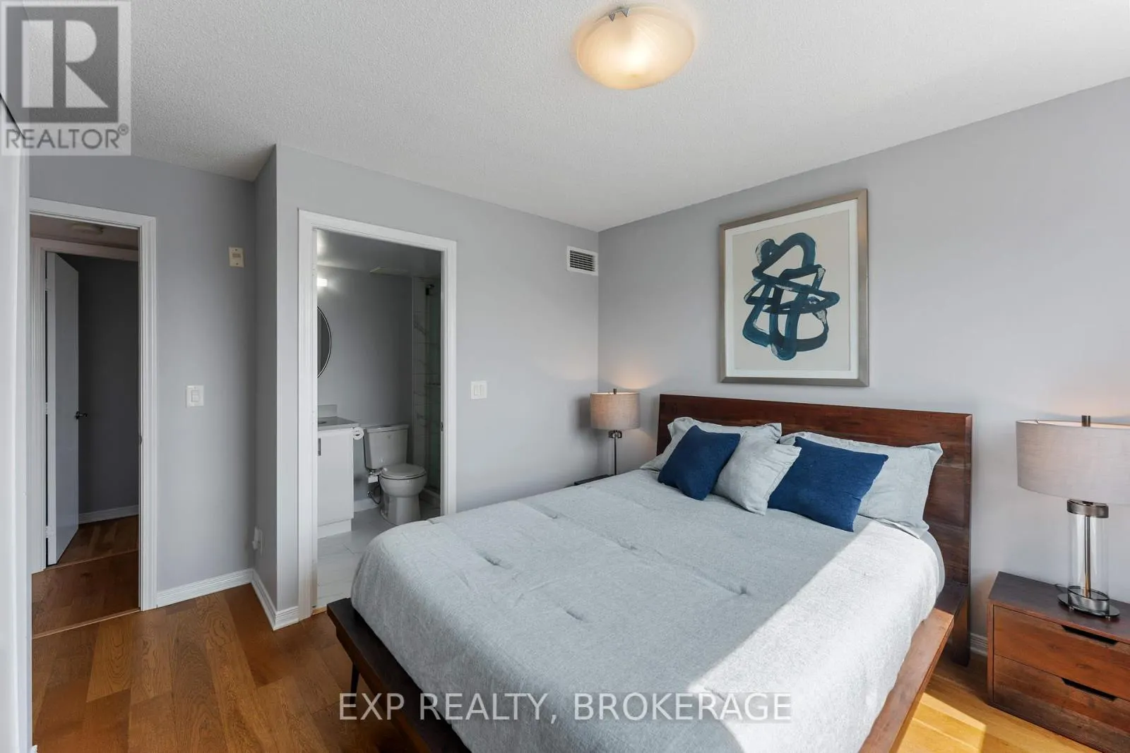 306 - 121 QUEEN STREET, #306