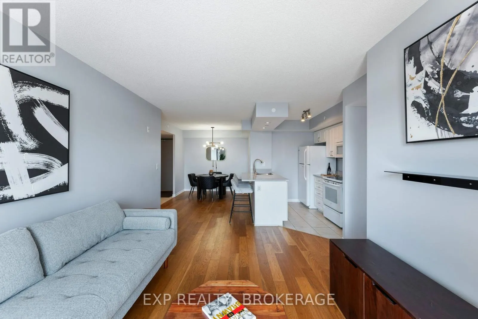 306 - 121 QUEEN STREET, #306