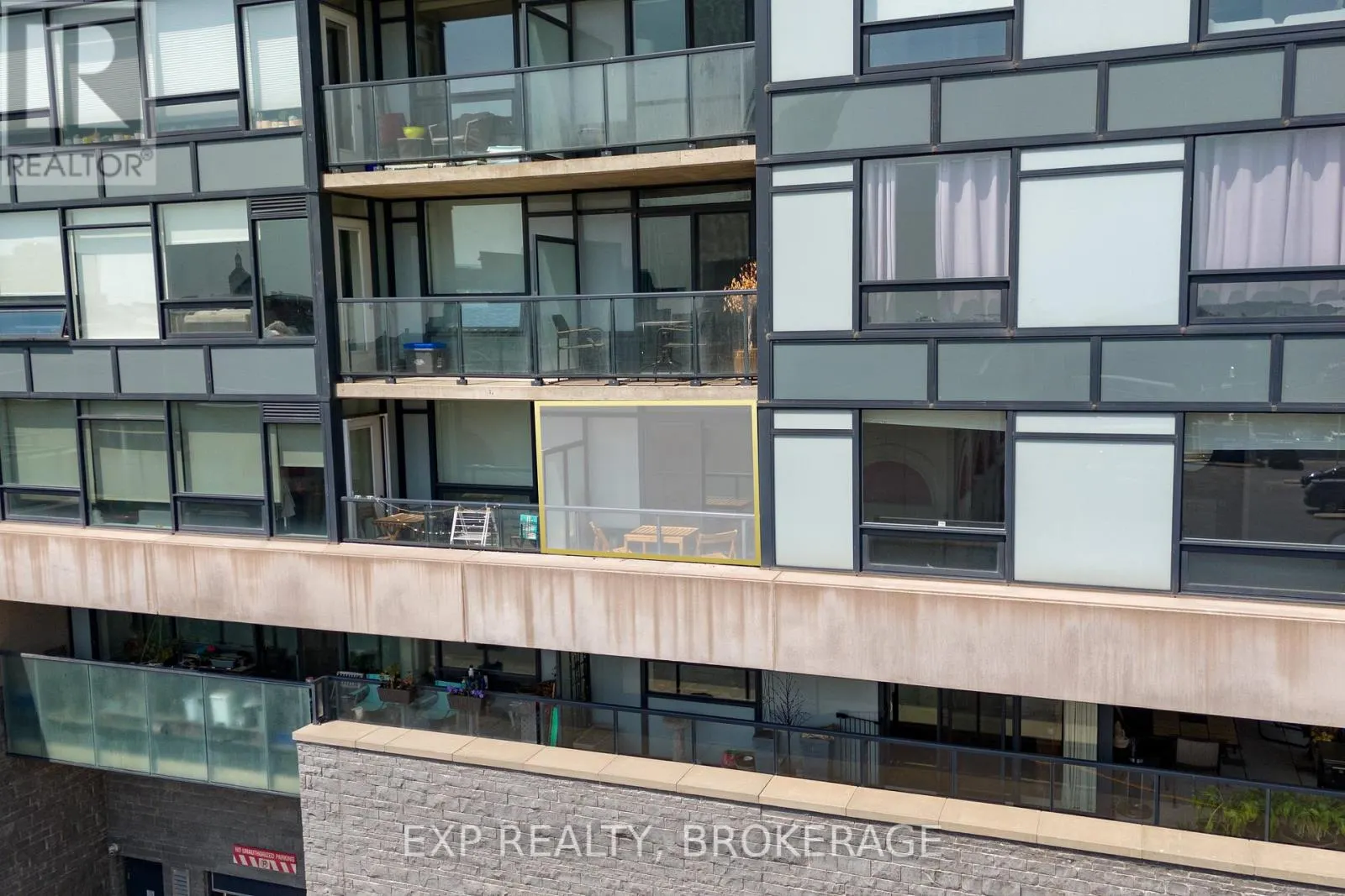 306 - 121 QUEEN STREET, #306