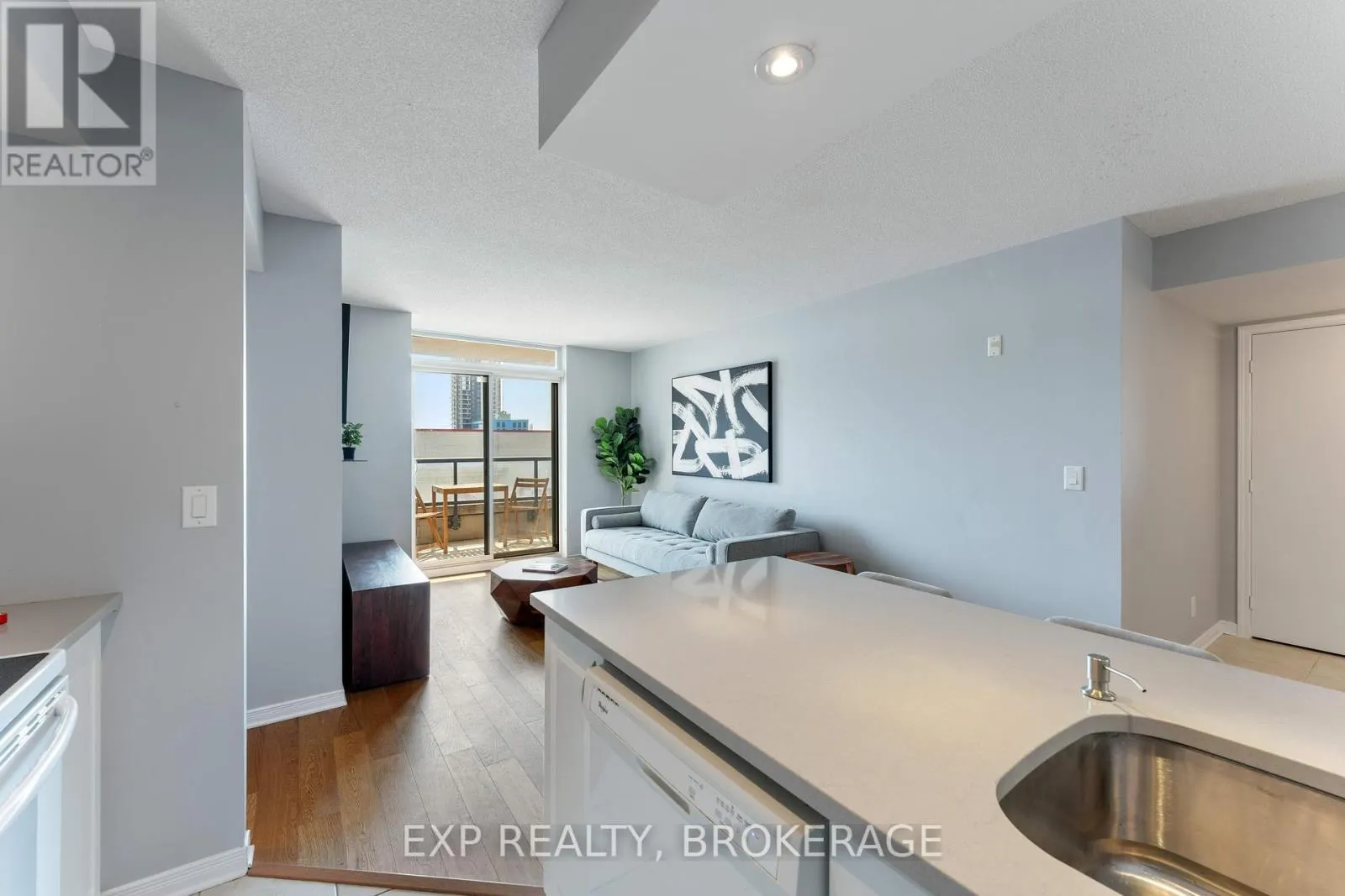 306 - 121 QUEEN STREET, #306