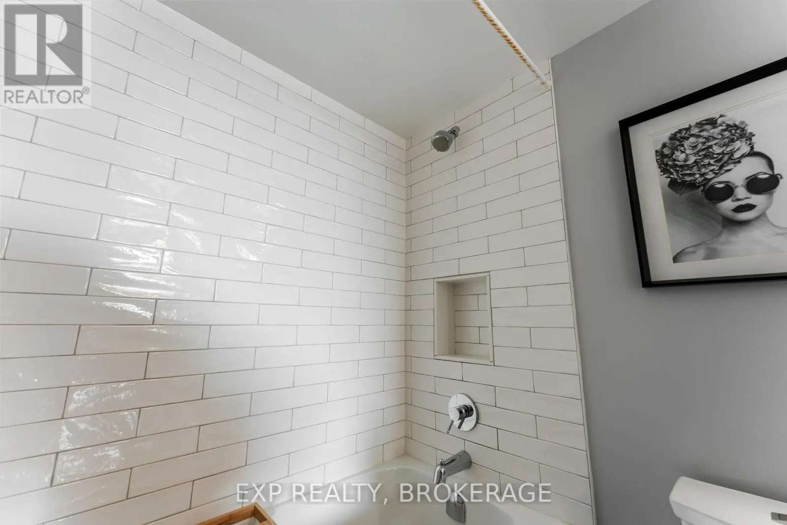 306 - 121 QUEEN STREET, #306