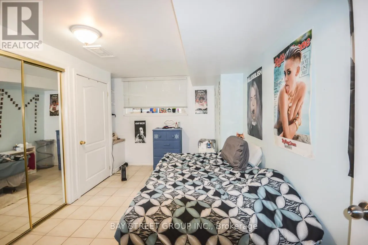 LOWER FLOOR - 38 NOECKER STREET