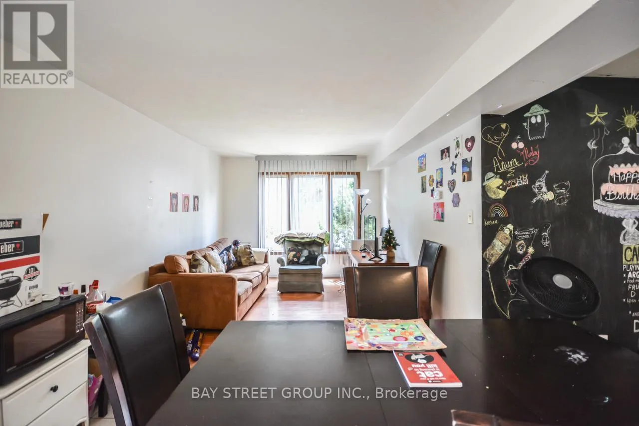 LOWER FLOOR - 38 NOECKER STREET
