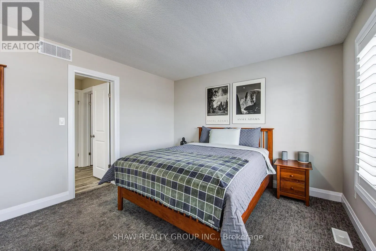 32 ARLINGTON PARKWAY