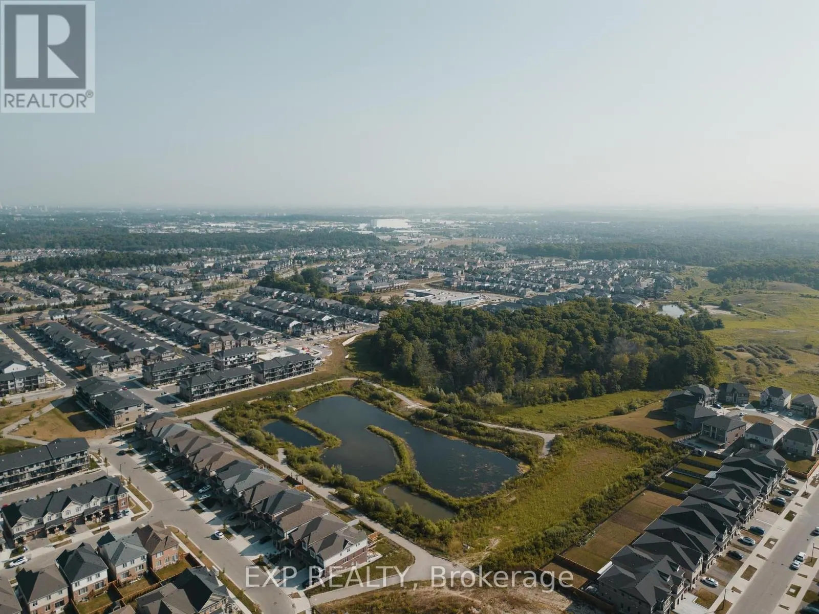 104 LOMOND LANE W