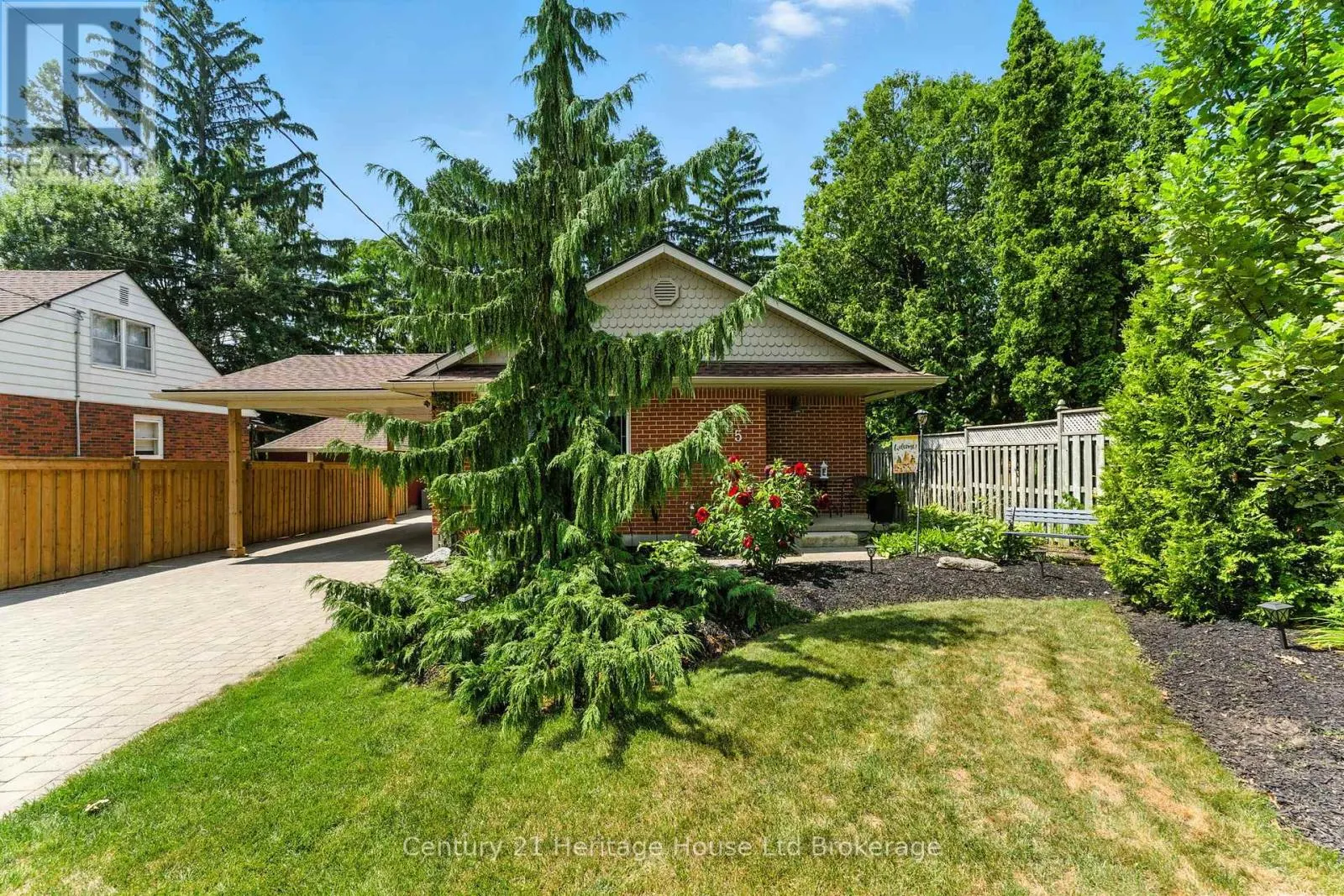 485 HURON STREET