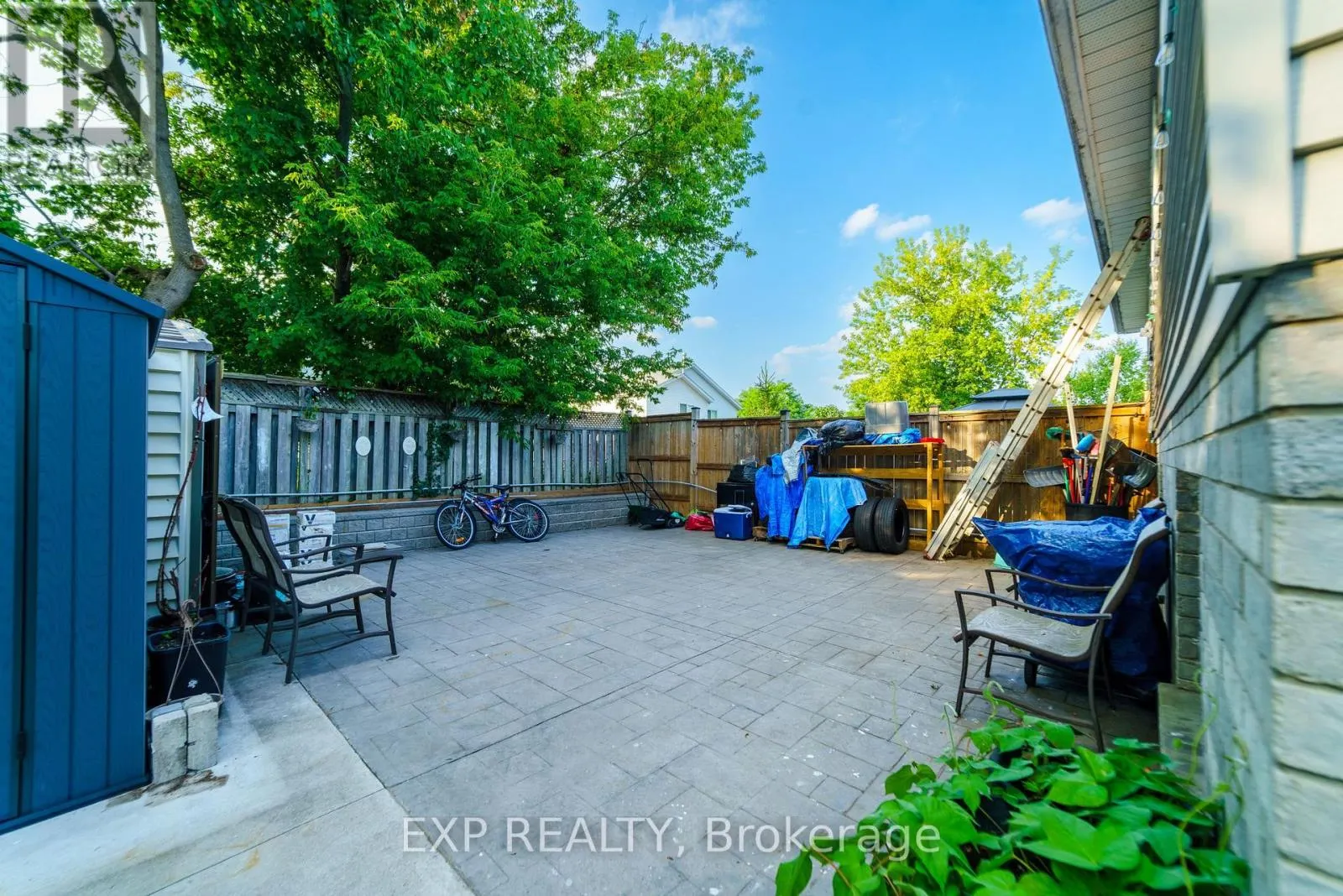 430 BANKSIDE CRESCENT
