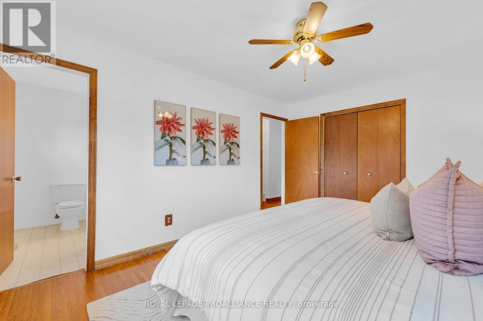 5 ORCHARD CRESCENT