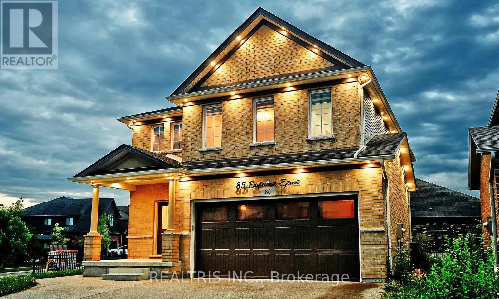 LOWER - 85 EAGLECREST STREET